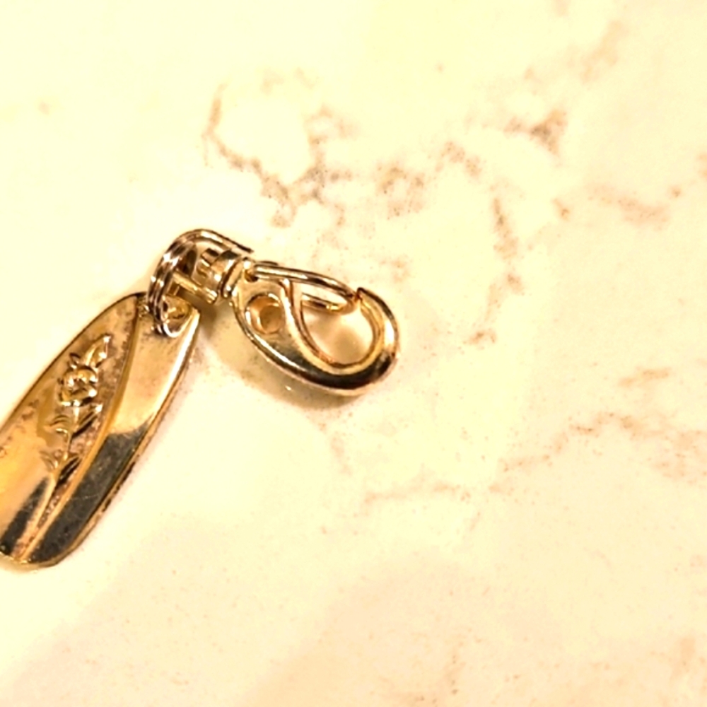 Silver Keychain Set - Picture 6 of 6